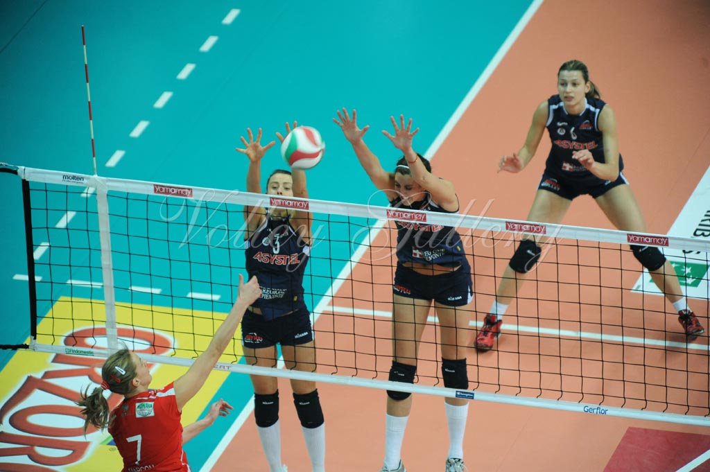 Yamamay Asystel NO (17)